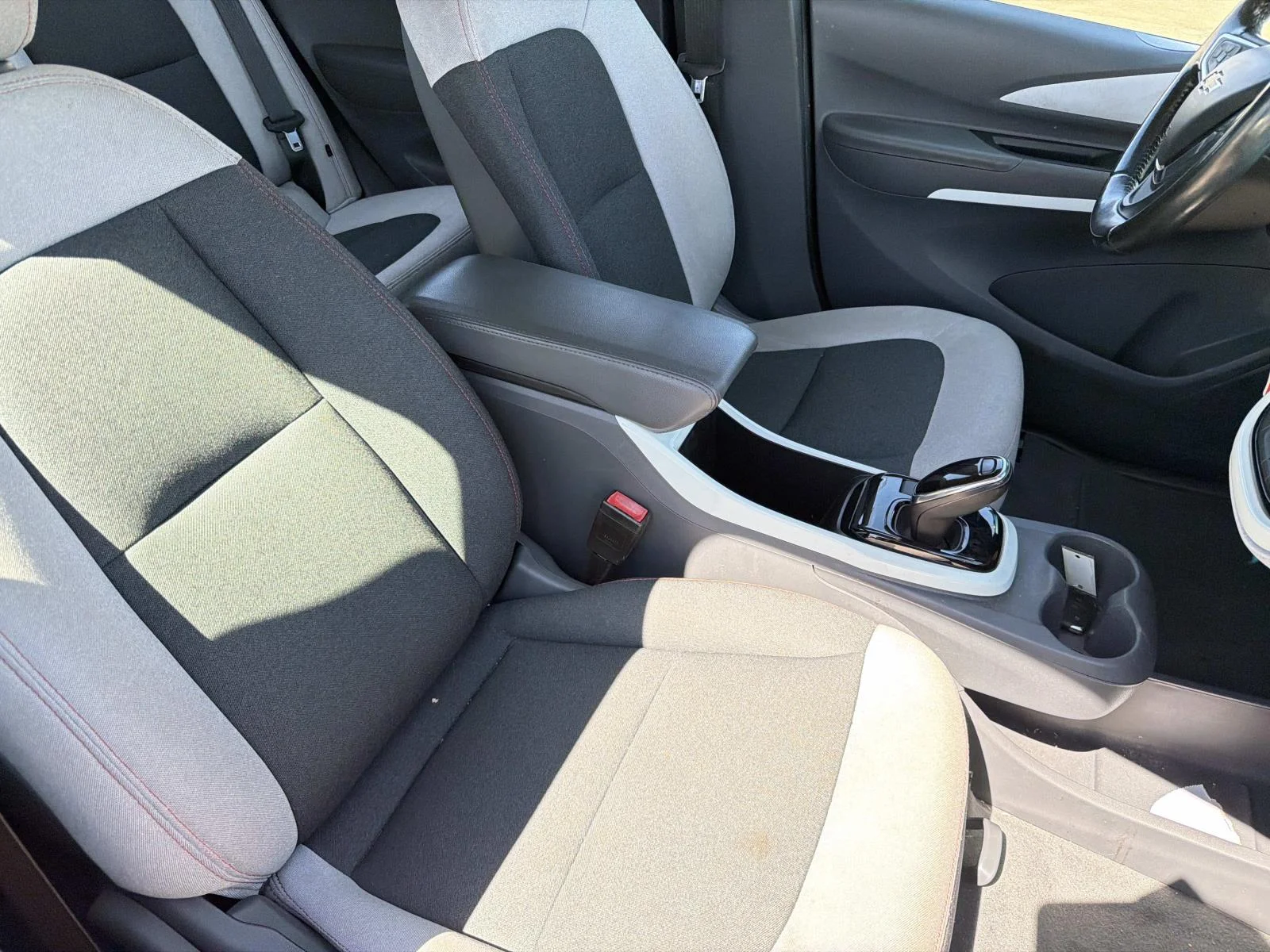 Used 2021 KINETIC BLUE ME Chevrolet 5dr Wgn LT image 22