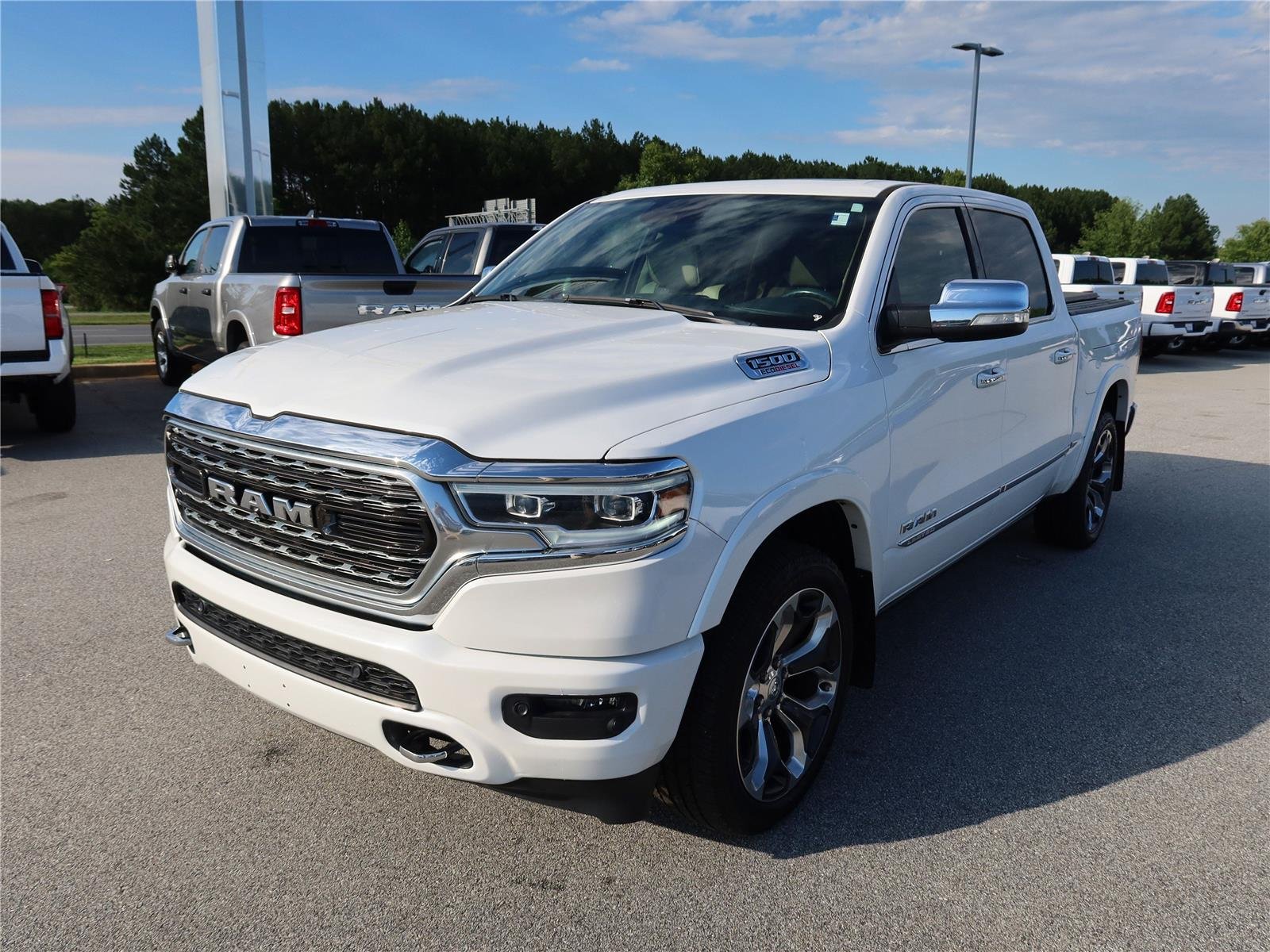 Used 2020 Ivory White Tri-Coat Pearlcoat Ram Limited image 3