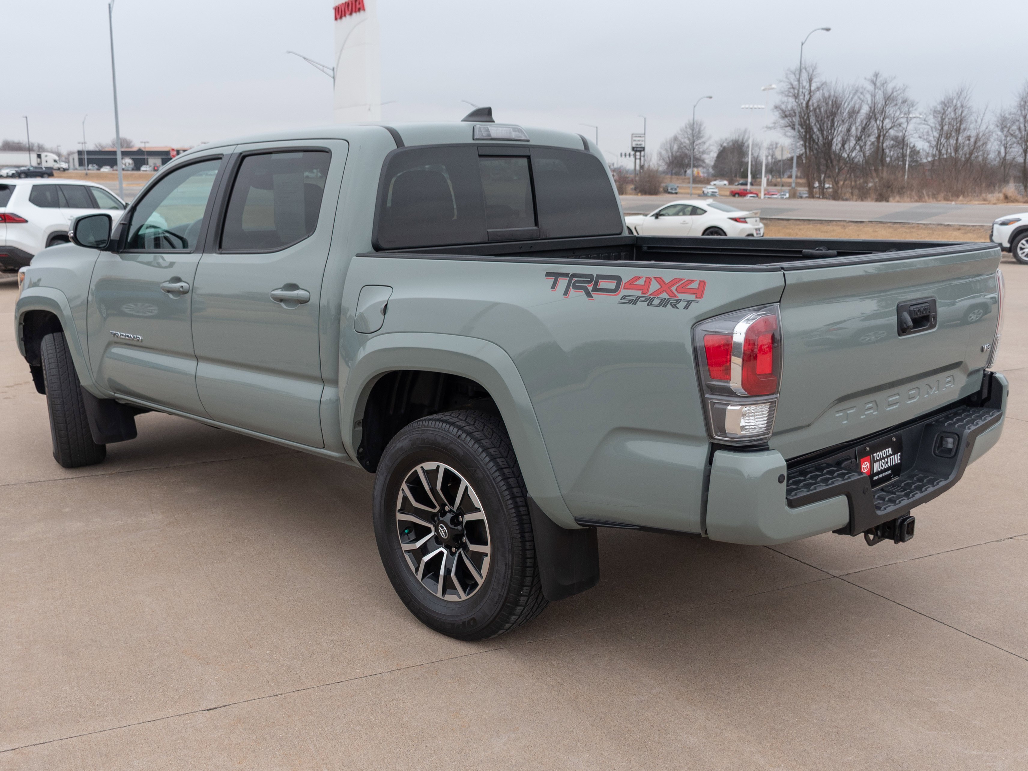 2022 Toyota Tacoma TRD Sport - Photo 18