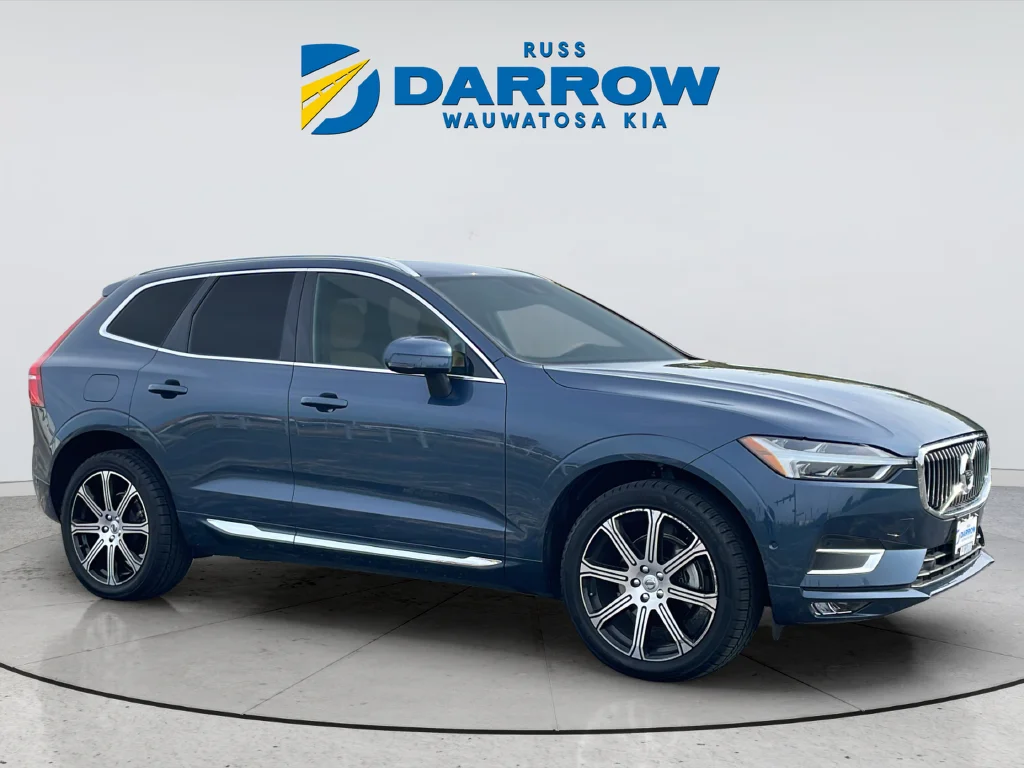 Used 2021 Blue Volvo T5 Inscription image 7