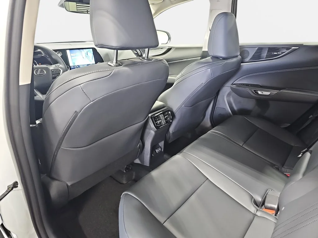 New 2026 Ultra White Lexus PREMIUM image 11