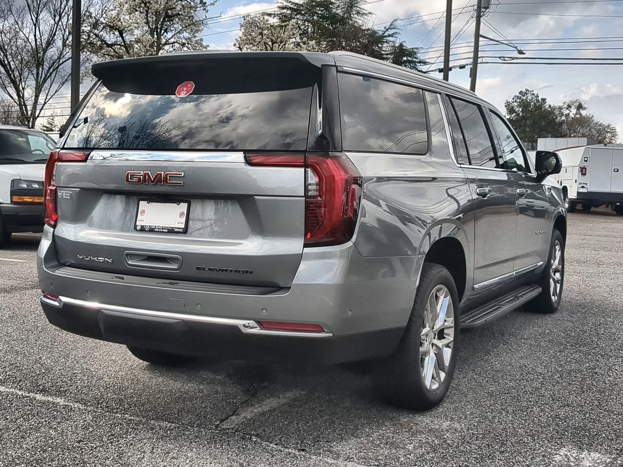 New 2026 Sterling Metallic GMC Elevation image 8