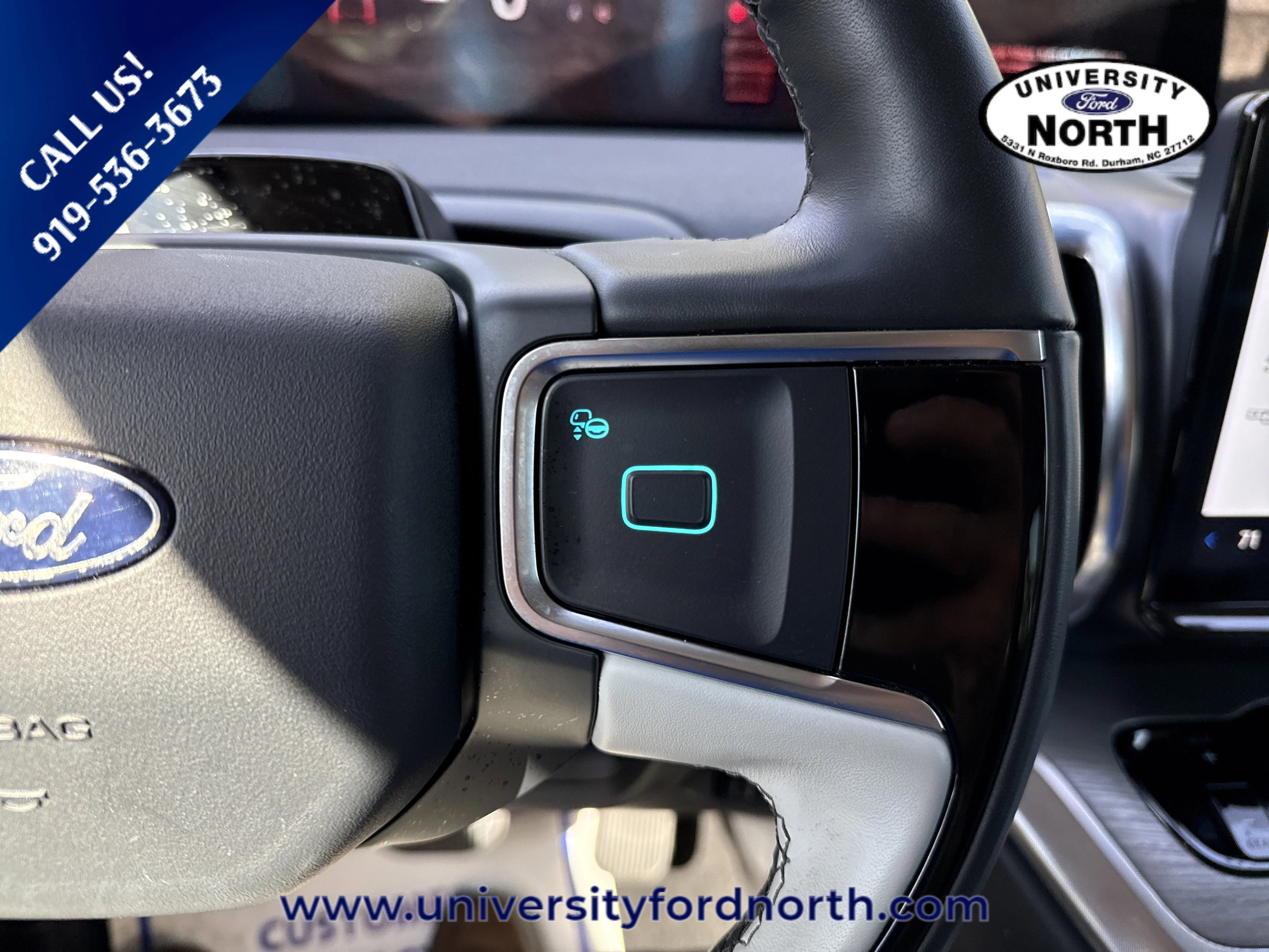 Used 2025 Agate Black Metallic Ford Platinum image 23