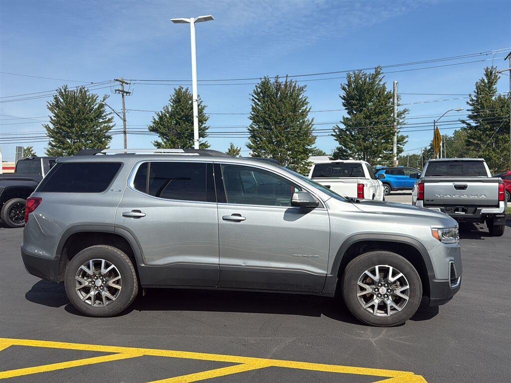 Used 2023 Sterling Metallic GMC SLE image 8