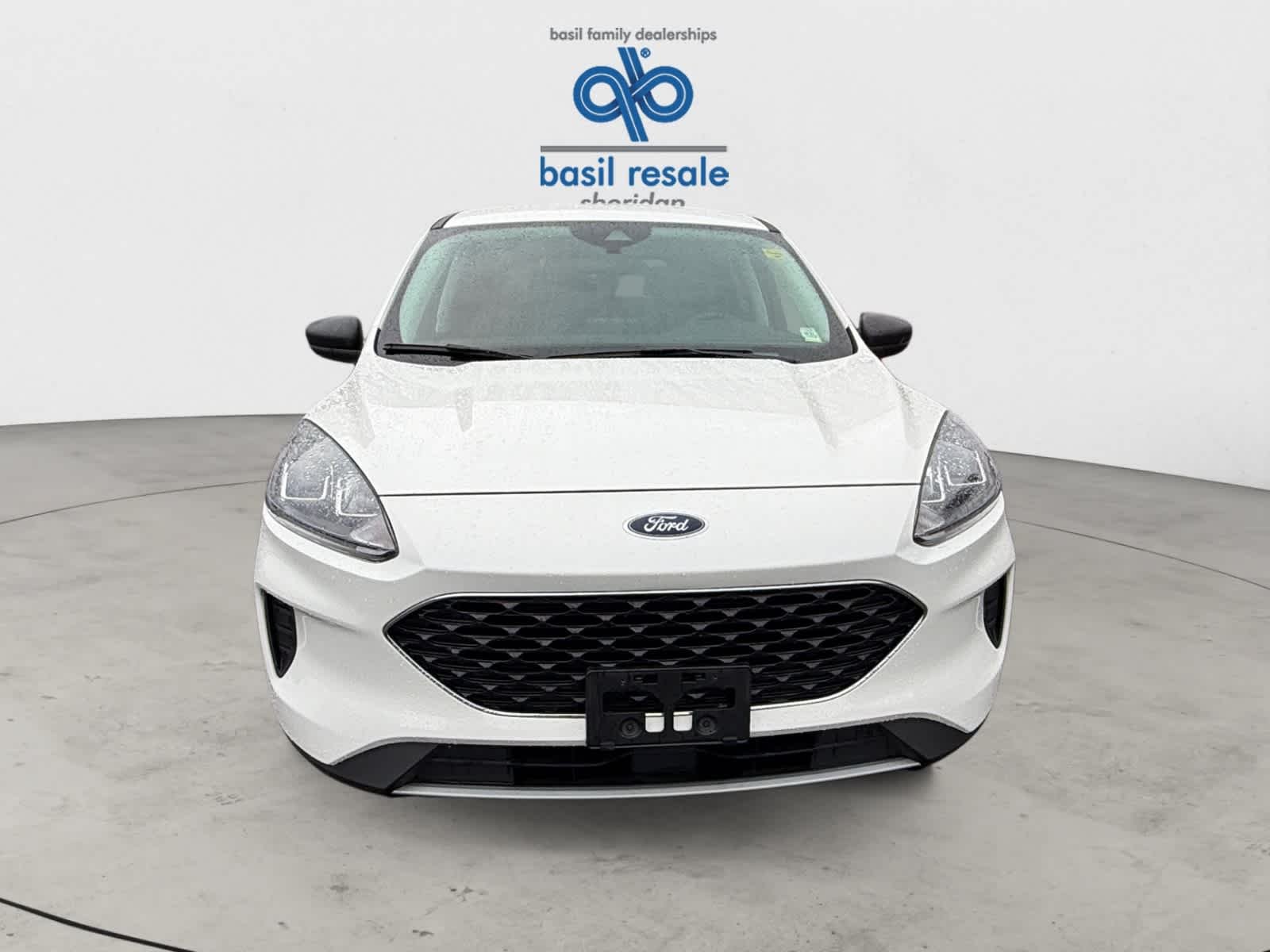 Used 2022 Star White Metallic Tri-Coat Ford SE image 10