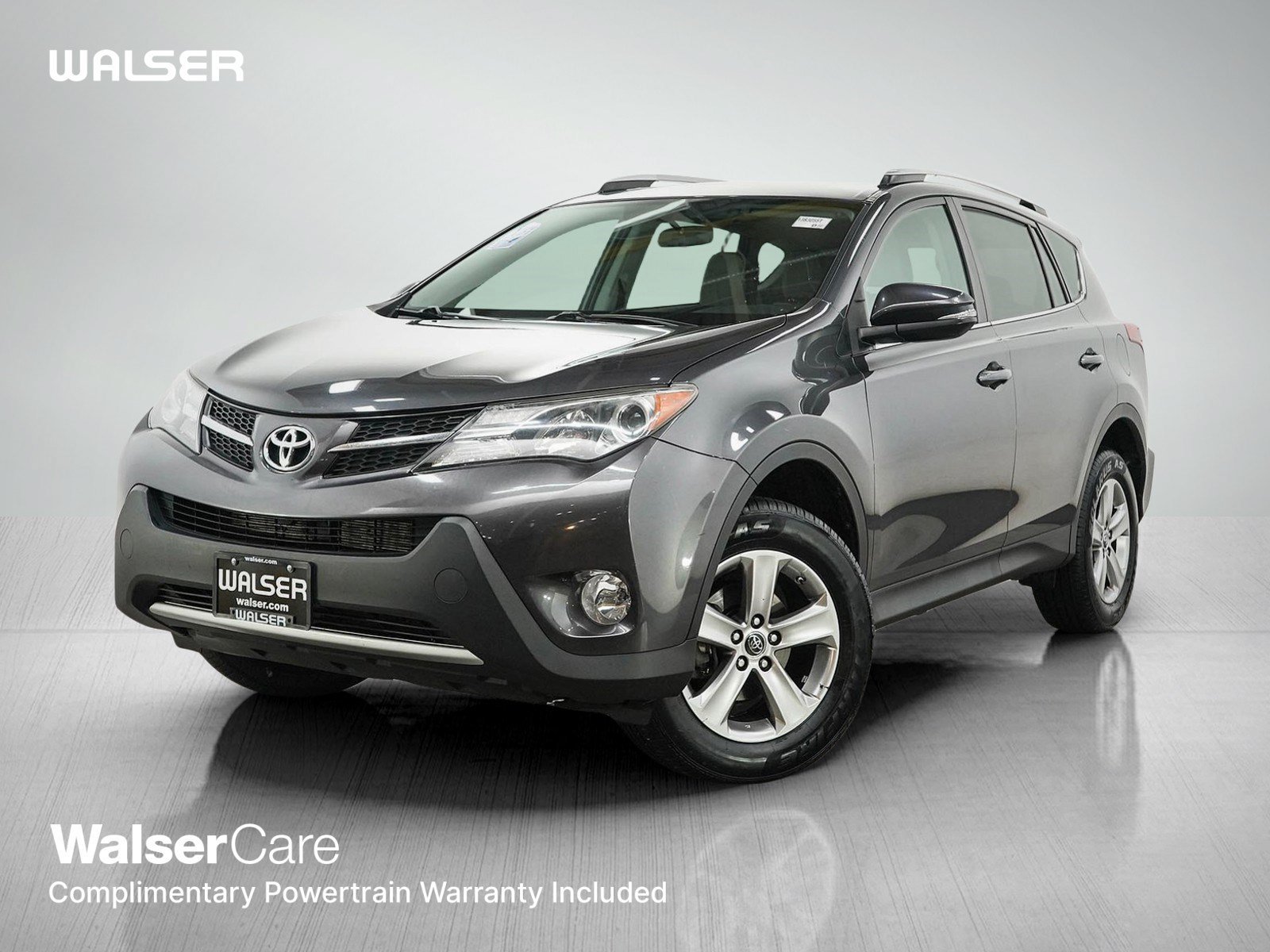 Used 2015 Magnetic Gray Metallic Toyota Xle image 1