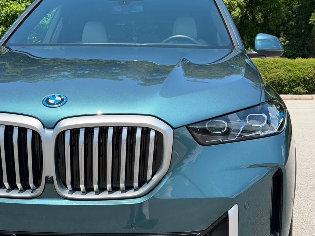 Used 2026 Blue BMW xDrive50e image 9