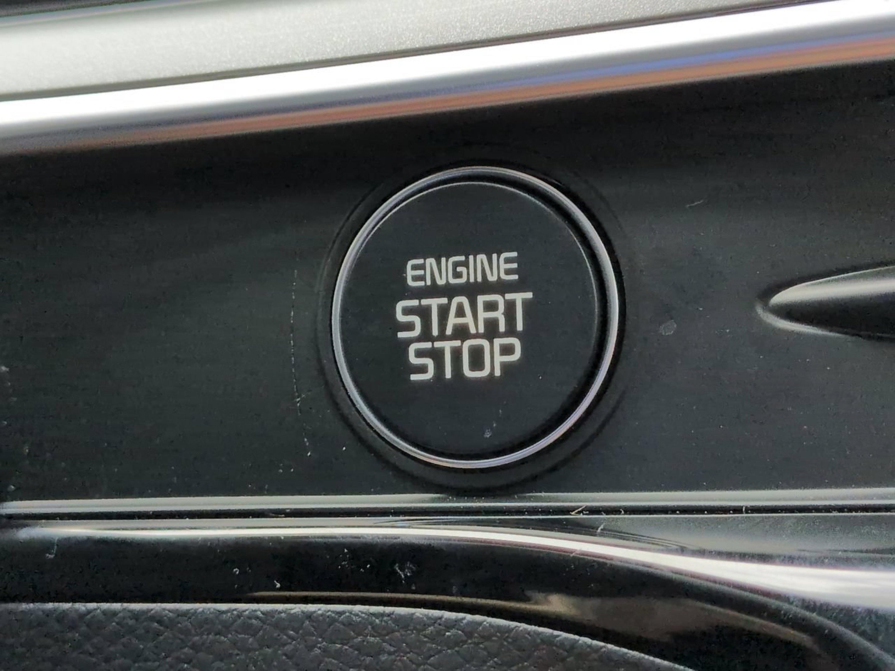 New 2026 Wolf Gray Kia GT-Line image 34