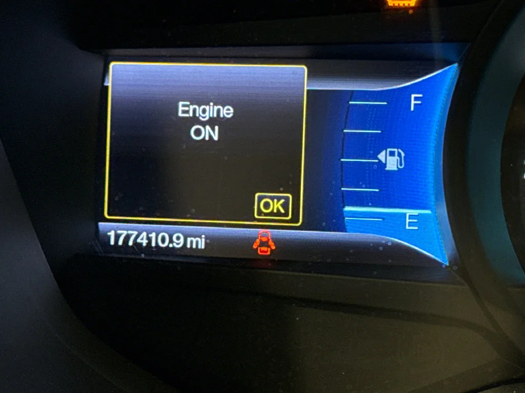 Used 2013 Red Ford SE image 21
