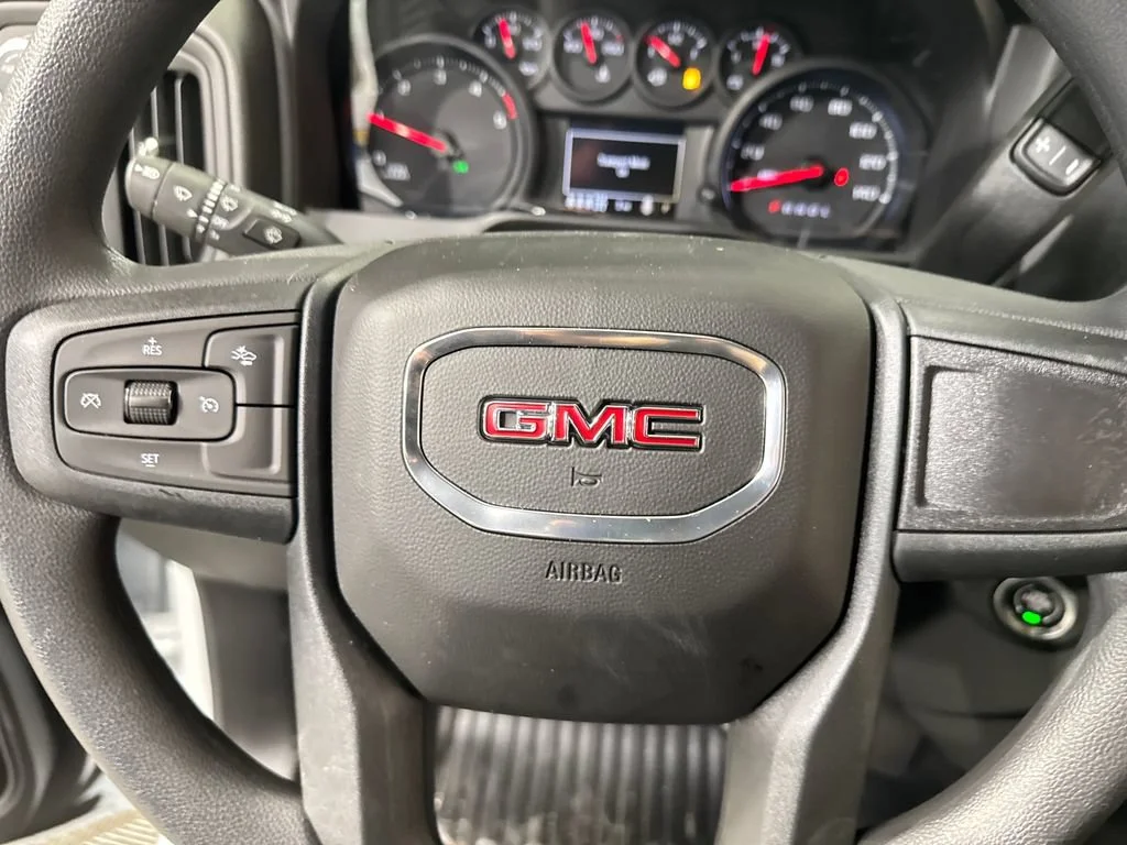 New 2026 Summit White GMC Pro image 15