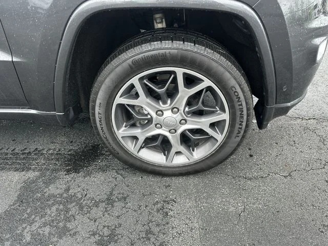 Used 2020 Gray Jeep Overland image 21