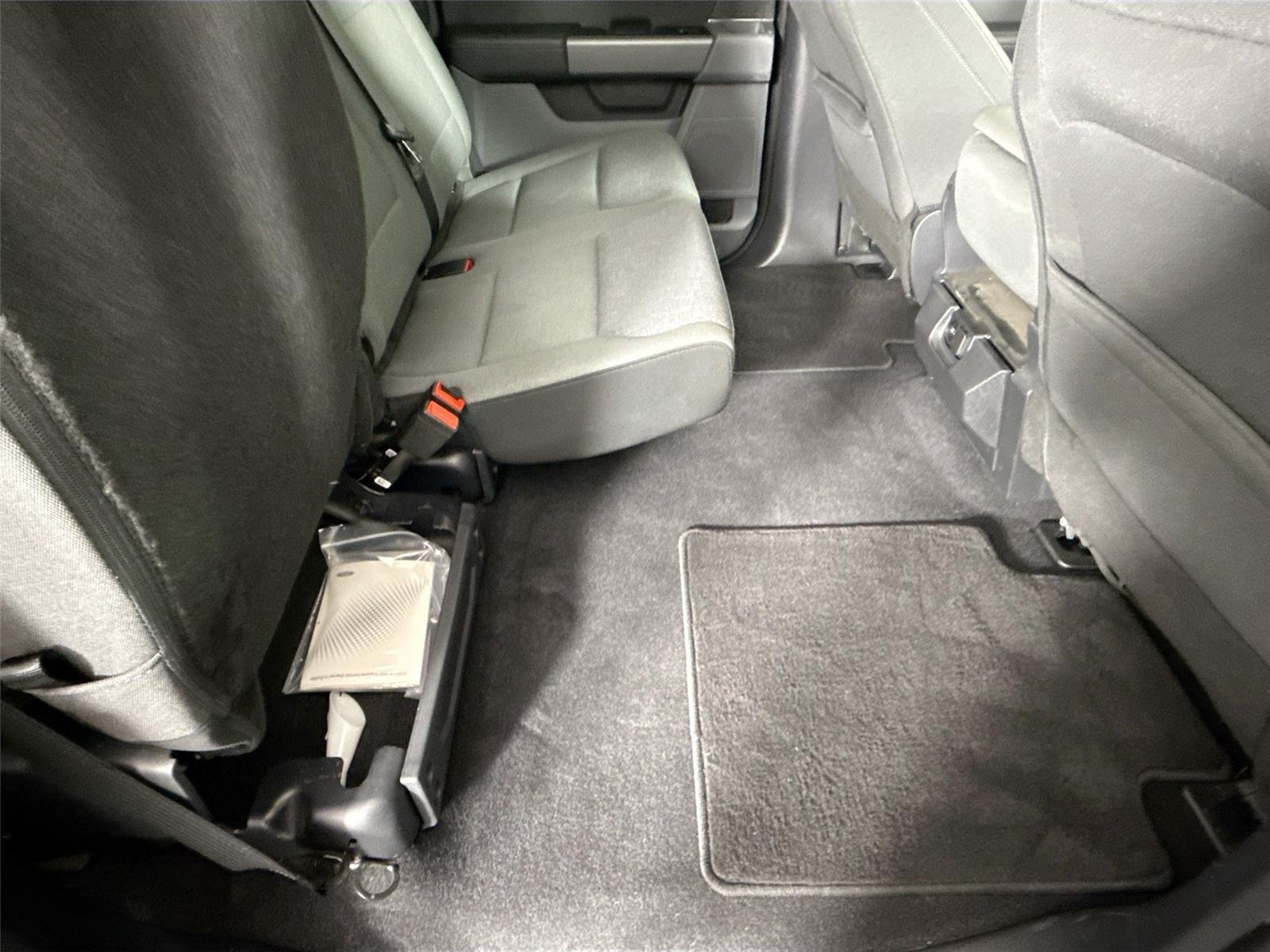 Used 2025 Agate Black Ford XLT image 33