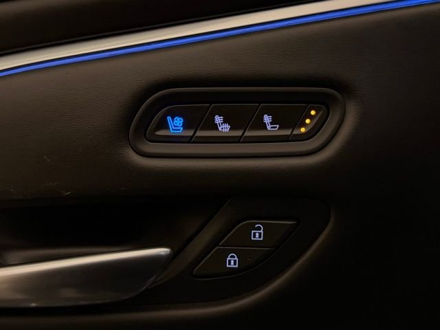 Used 2023 Black Raven Cadillac Premium Luxury Platinum image 21
