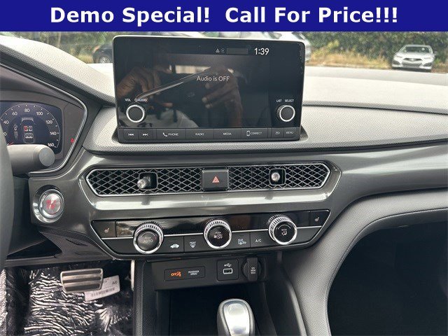 Used 2025 Carbon Metallic Acura w/A-Spec Package image 21