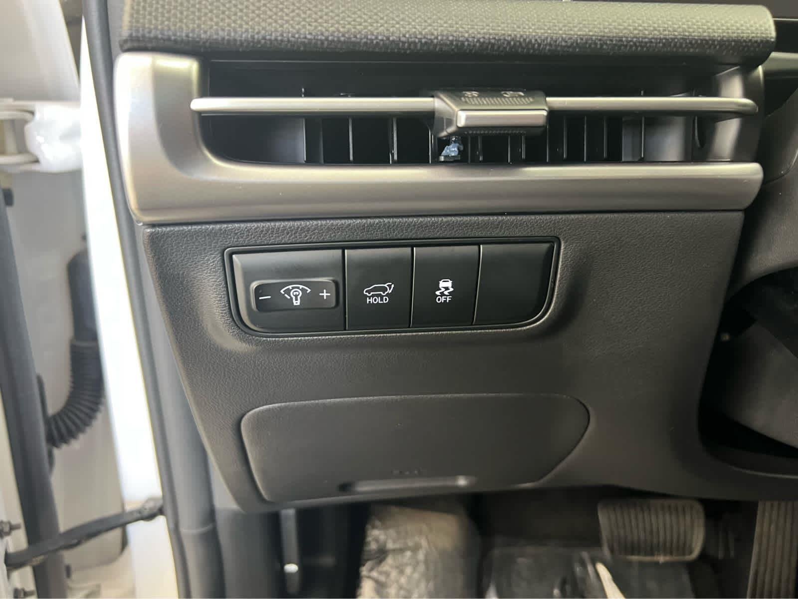 Certified Used 2025 Serenity White Pearl Hyundai SEL Convenience image 14