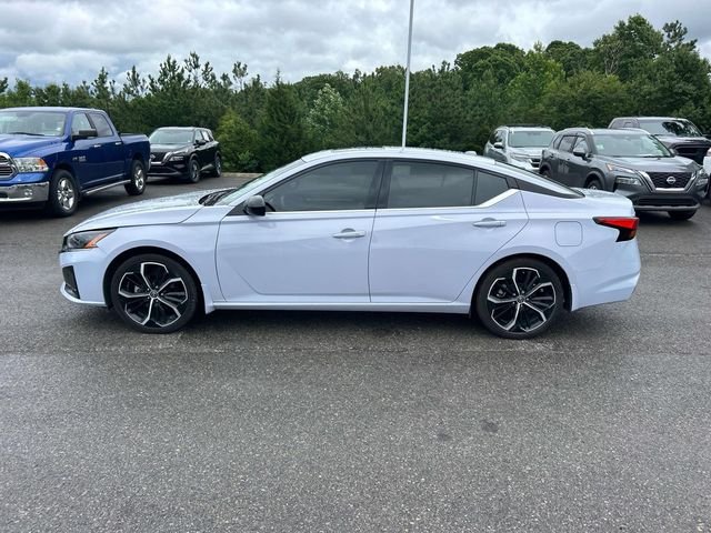 Certified Used 2024 Gray Nissan 2.5 SR image 7