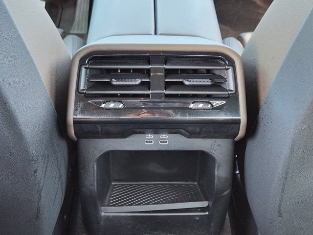Used 2026 Black BMW 530i xDrive image 31
