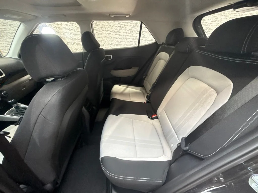 New 2026 Onyx Black Hyundai SEL image 14