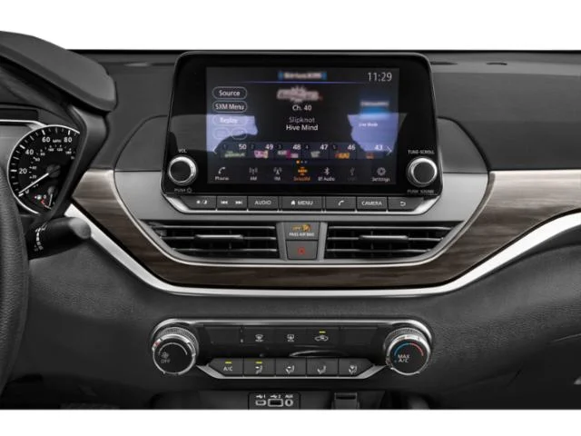 Used 2024 Scarlet Ember Nissan SV Intelligent AWD image 10