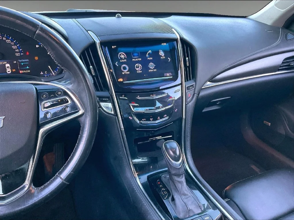 Used 2016 Crystal White Tricoat Cadillac 2.0L Turbo image 17