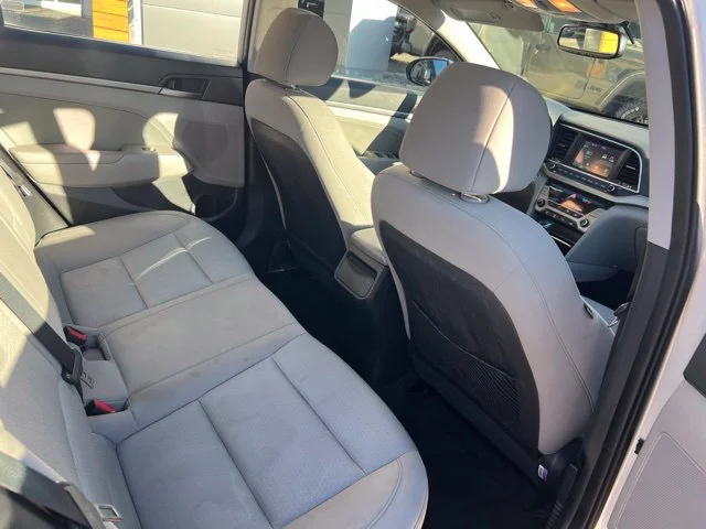 Used 2018 Silver Hyundai Value Edition image 26