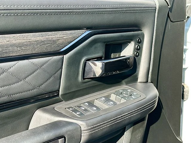 2026 RAM 2500 Limited - Photo 14