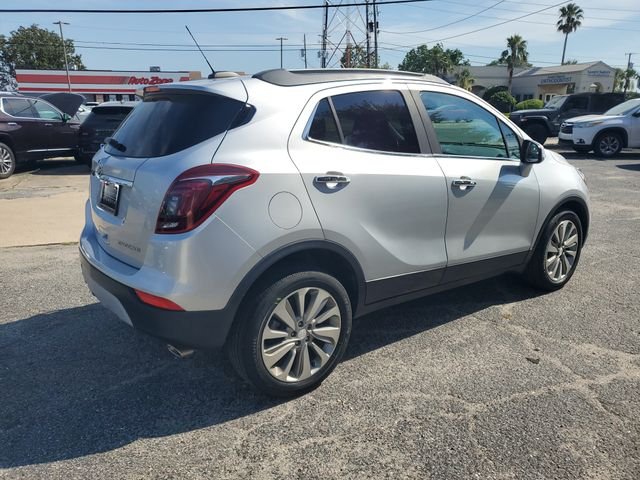 Used 2019 Silver Buick Preferred image 3
