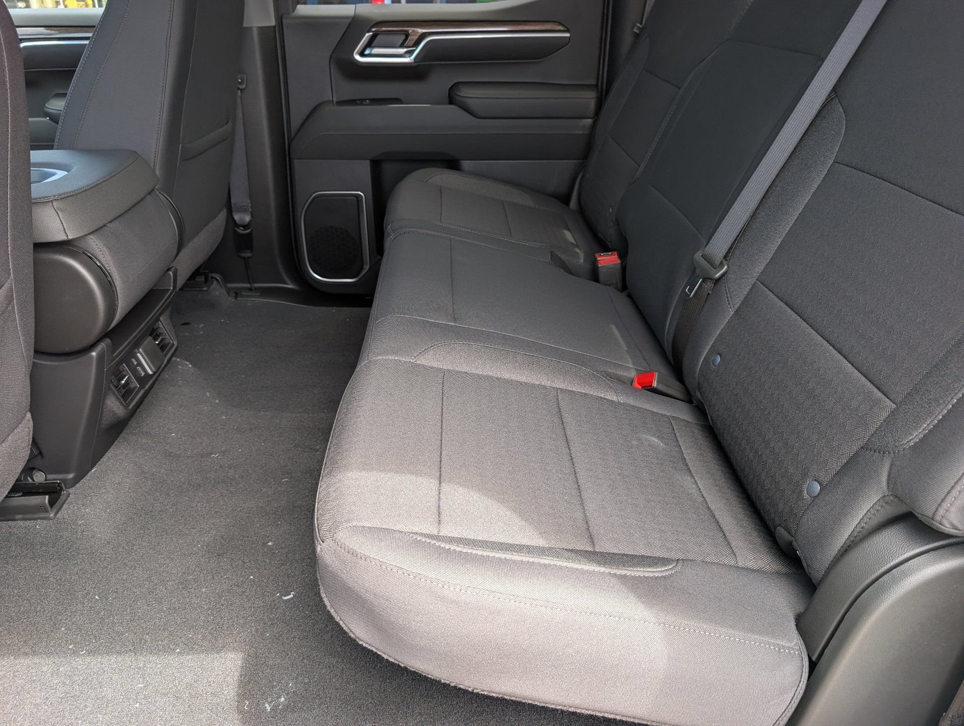 New 2026 Summit White Chevrolet LT image 16