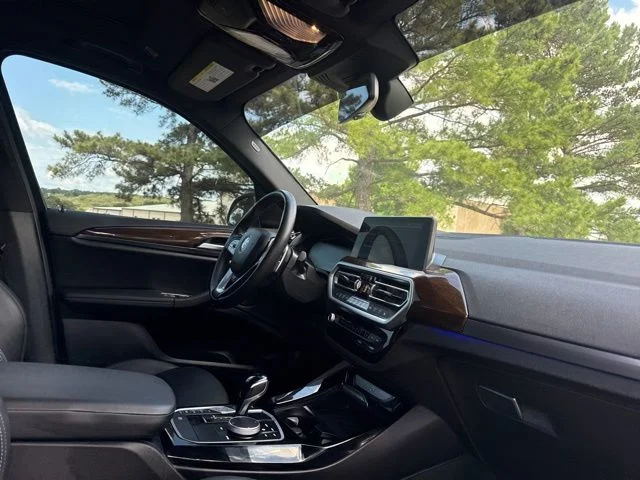 Used 2023 White BMW xDrive30i image 34