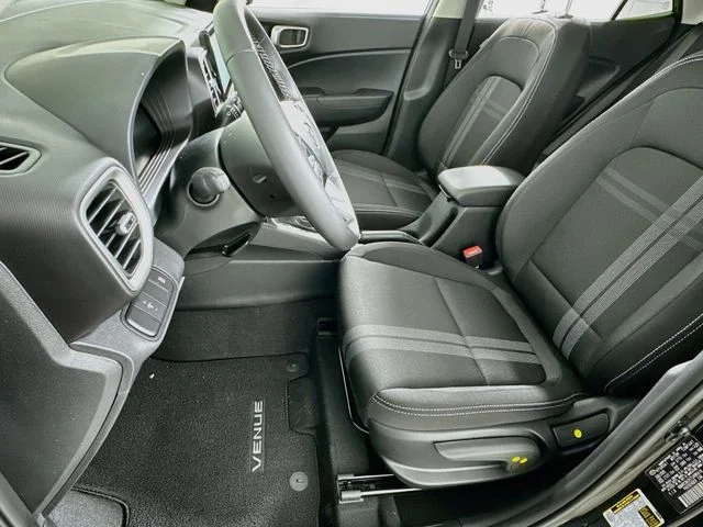 New 2026 Black Hyundai SEL image 9
