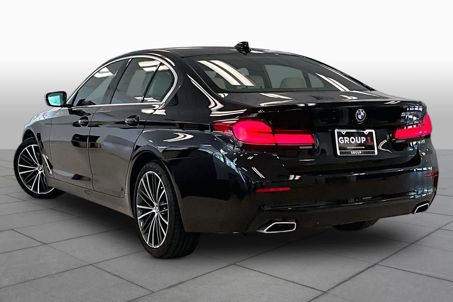 Used 2023 Black Sapphire Metallic BMW 530i image 10