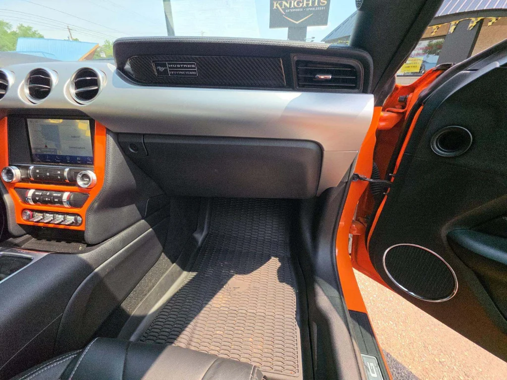 Used 2020 Orange Ford GT Premium image 10