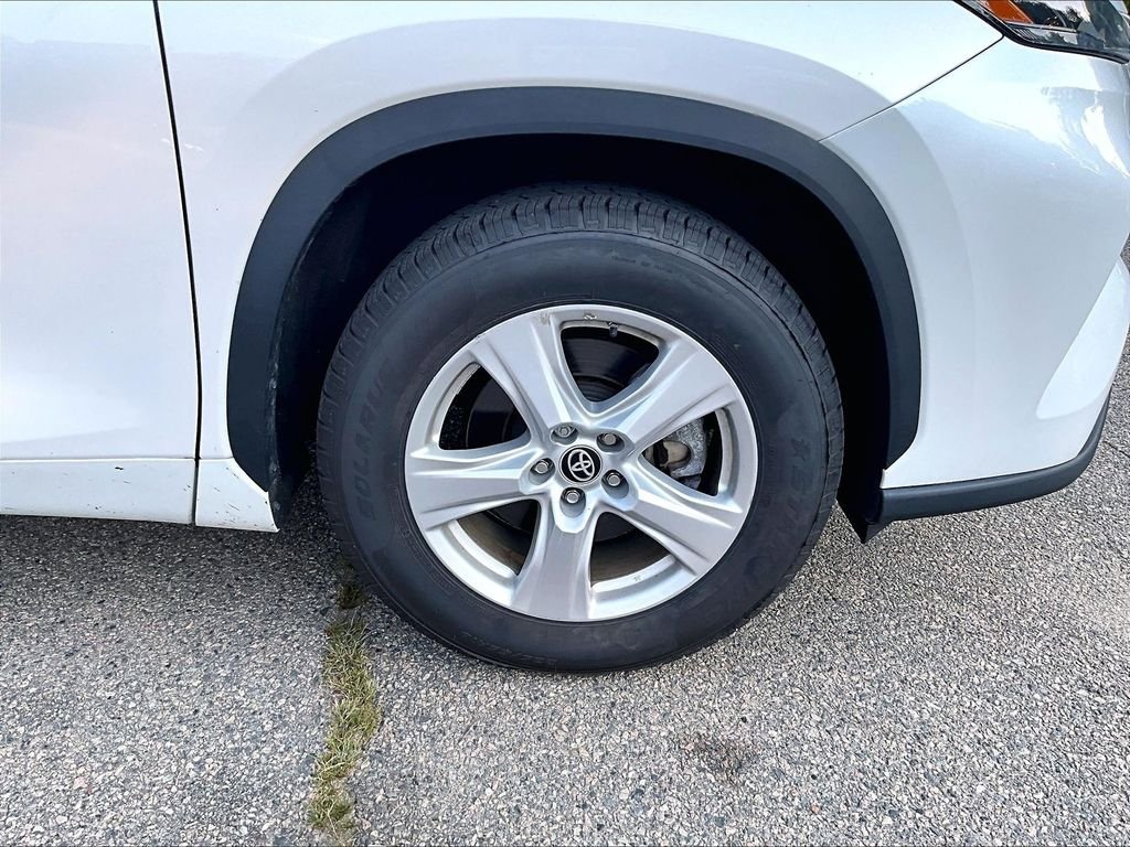 Certified Used 2023 Beige Toyota L image 7