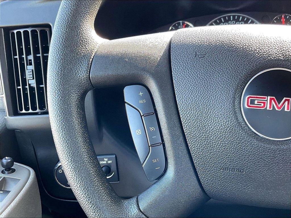 Used 2024 White GMC Work Van image 22