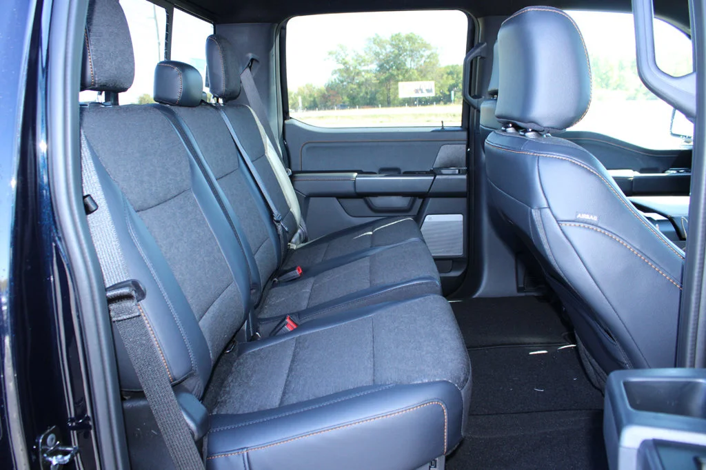 New 2026 Antimatter Blue Metallic Ford Tremor® image 24