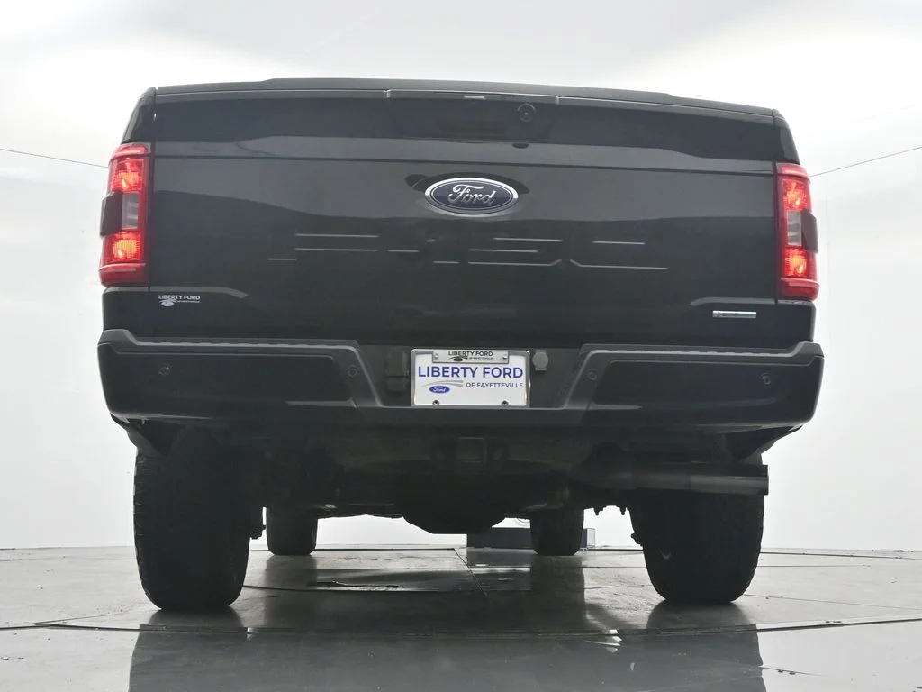 Used 2023 Black Ford XLT image 45