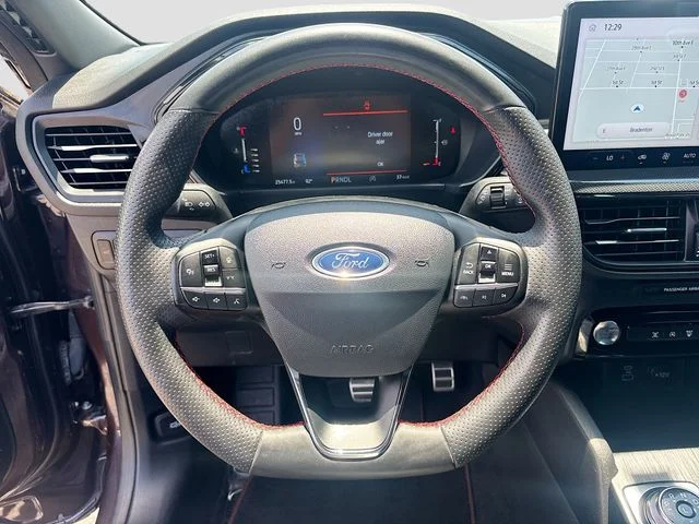 2023 Ford Escape ST-Line - Photo 11