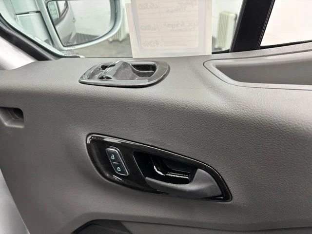 New 2026 Silver Ford Explorer Limited SE image 23