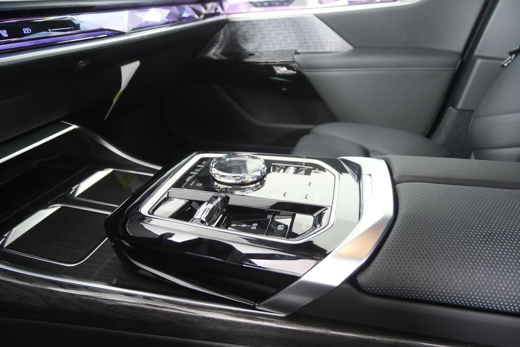 New 2026 Black Sapphire Metallic BMW eDrive50 image 22