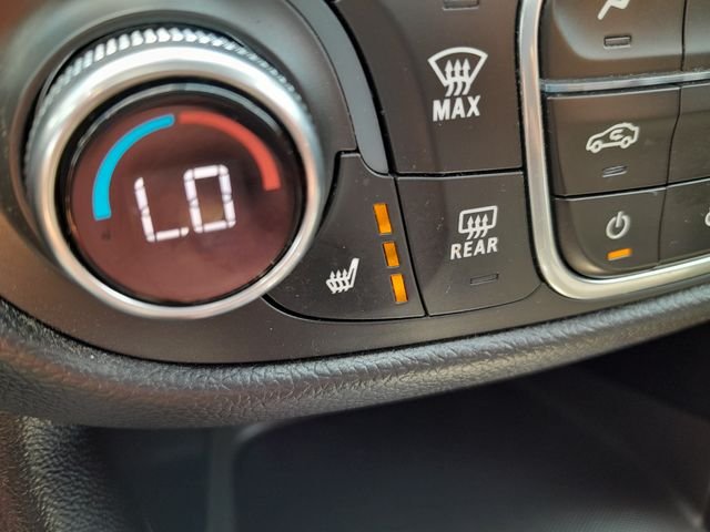 Used 2019 White Chevrolet LT image 24