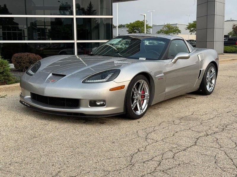 Used 2006 Machine Silver Metallic Chevrolet Z06 image 7
