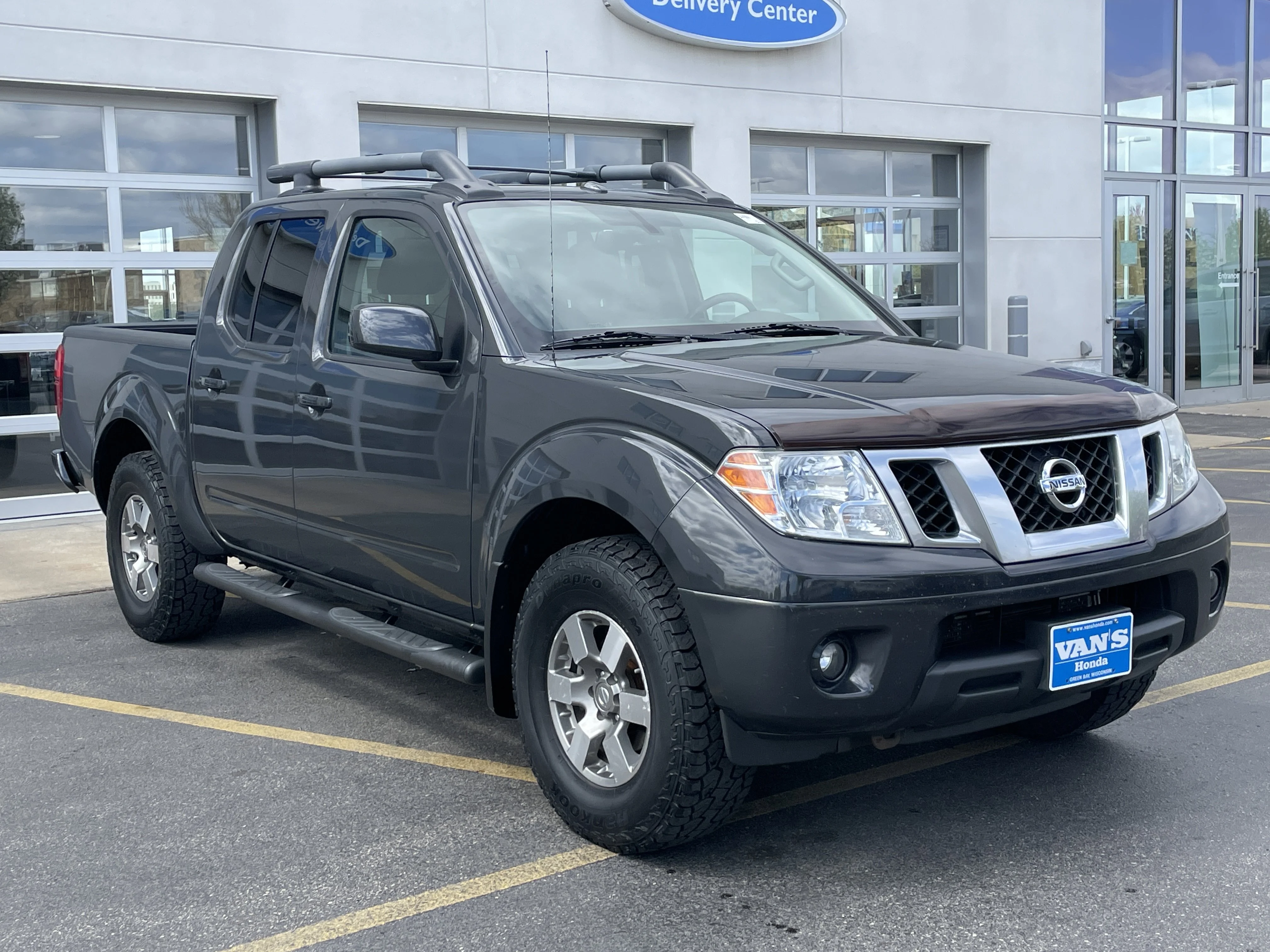 2013 Nissan Frontier 4.0 PRO-4X Crew Cab 4X4 AT's photo