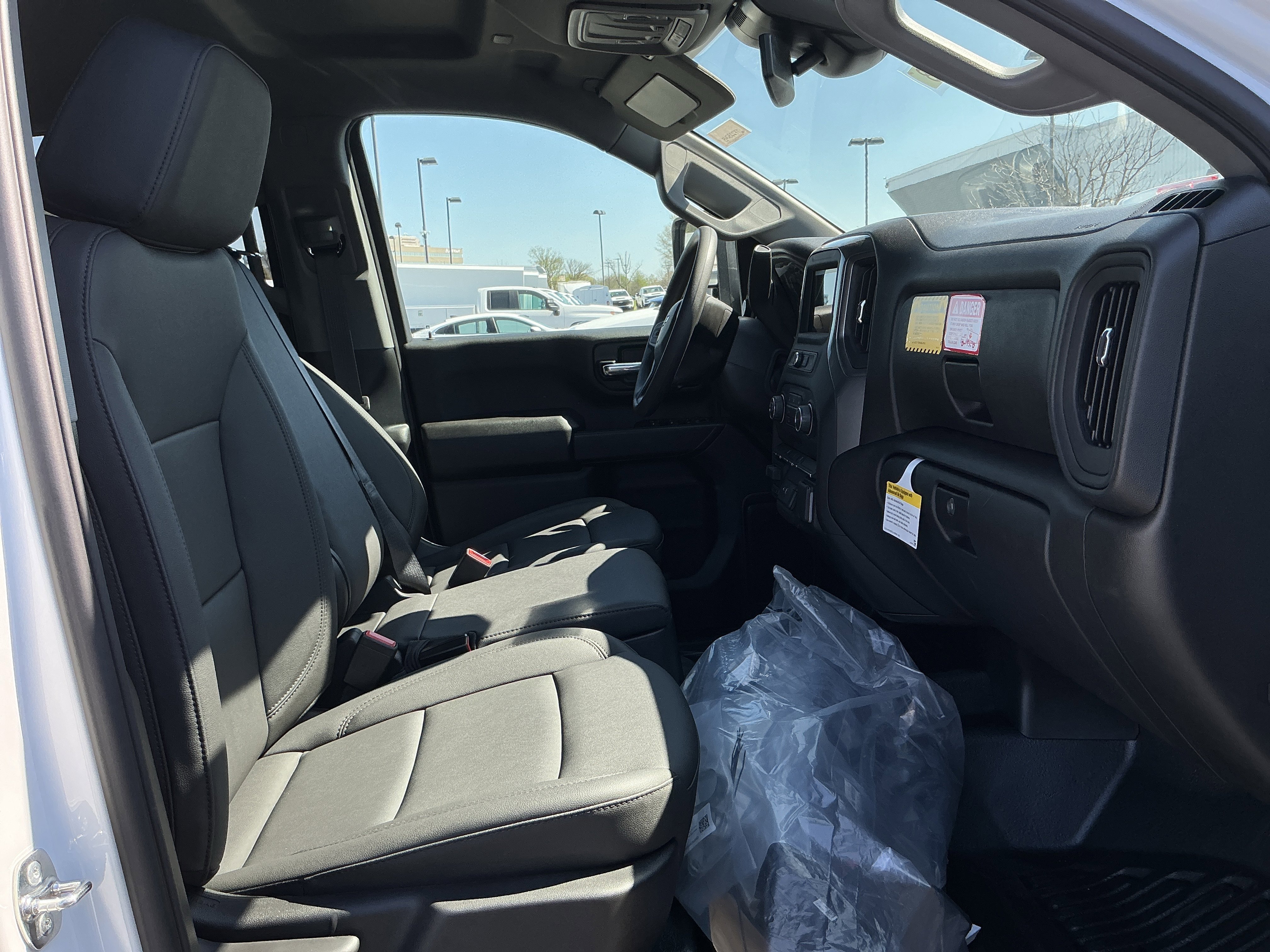 New 2026 Summit White Chevrolet Work Truck image 23