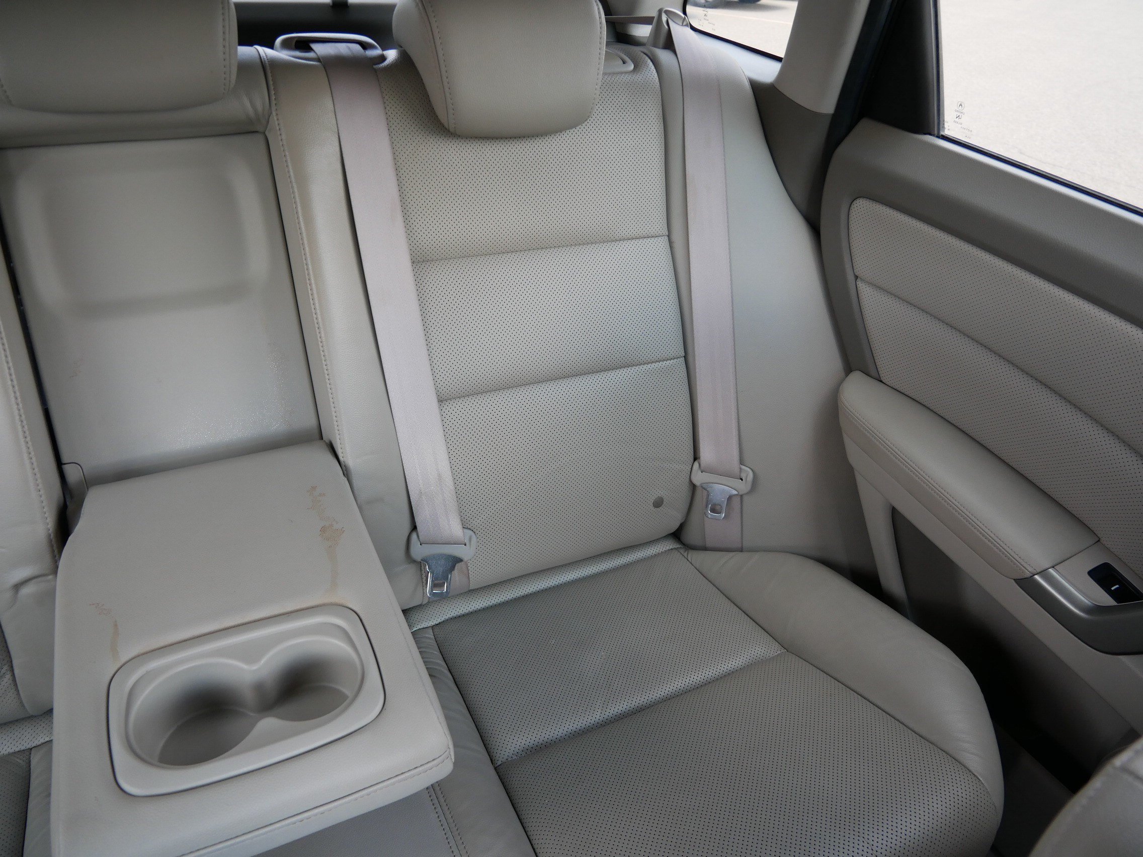 Used 2010 Basque Red Pearl Acura Tech Pkg image 14