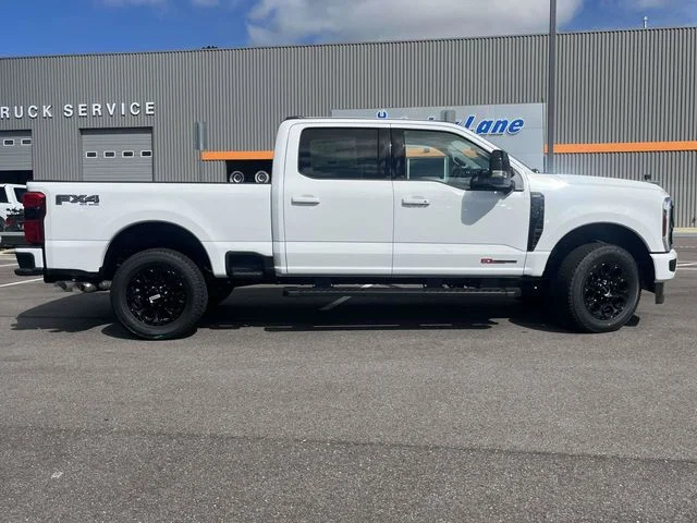 New 2026 Oxford White Ford Lariat image 2
