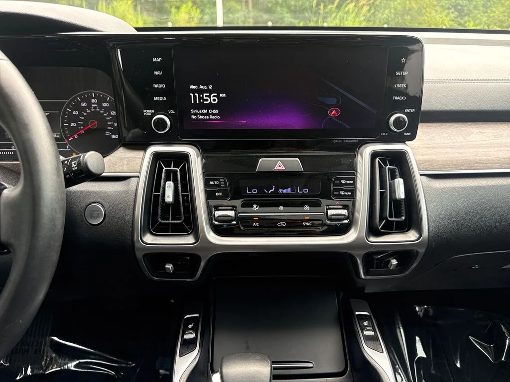 Used 2023 Ebony Black Kia EX image 18