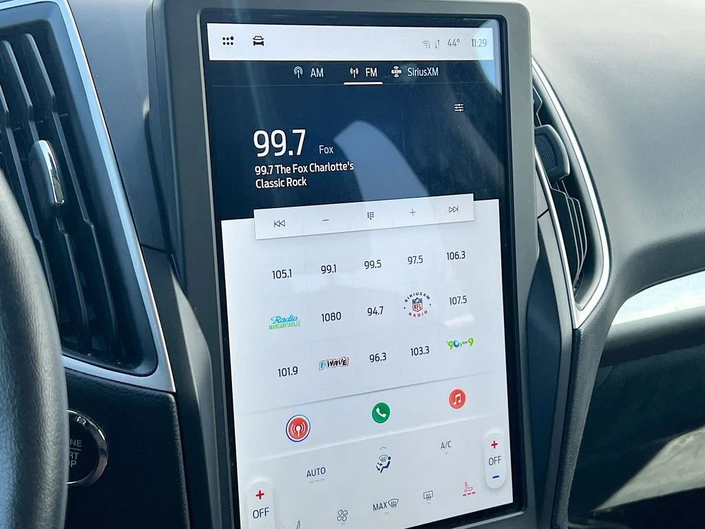 2024 Ford Edge SEL - Photo 16