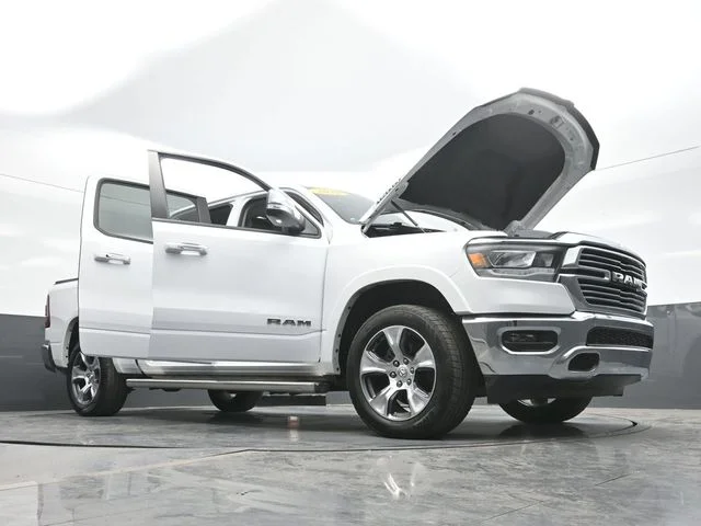 Used 2022 White Ram Laramie image 22