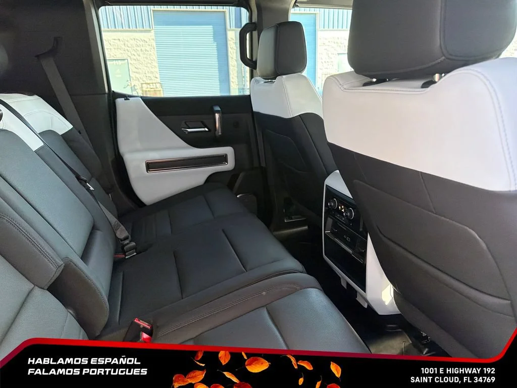 Certified Used 2025 Graphite Blue Metallic GMC 3X image 28