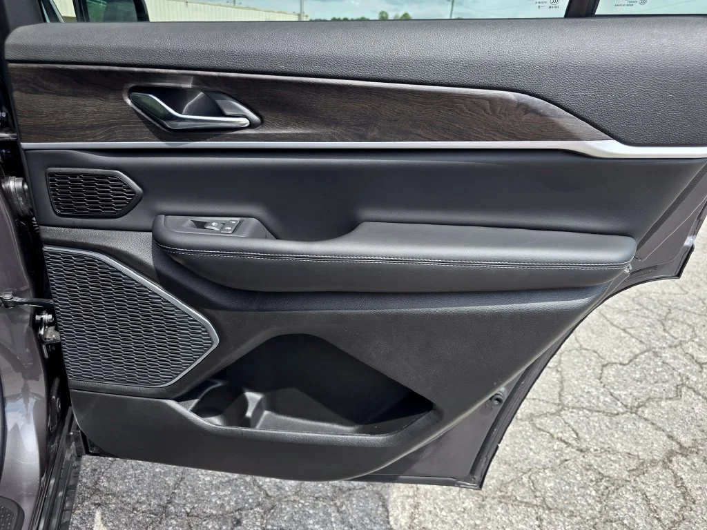 New 2026 Gray Jeep Limited image 38